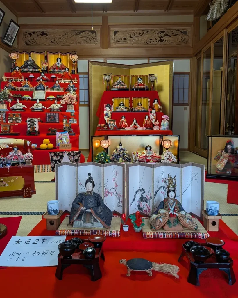 大正2年に求めたという内裏雛