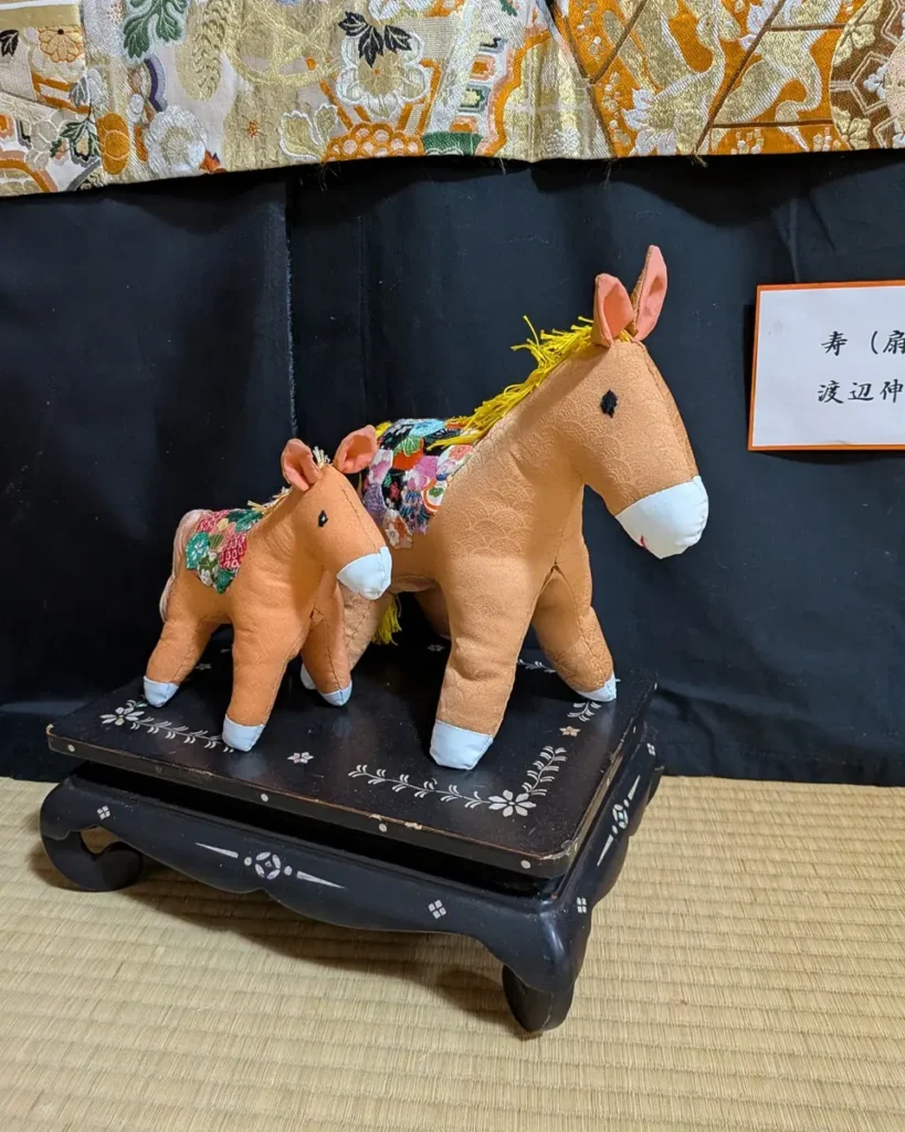 干支の馬の親子人形