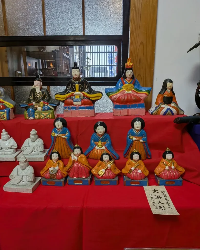 大浜人形の雛飾り